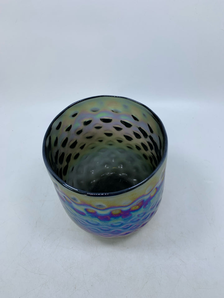 IRIDESCENT THUMBPRINT GLASS VASE.