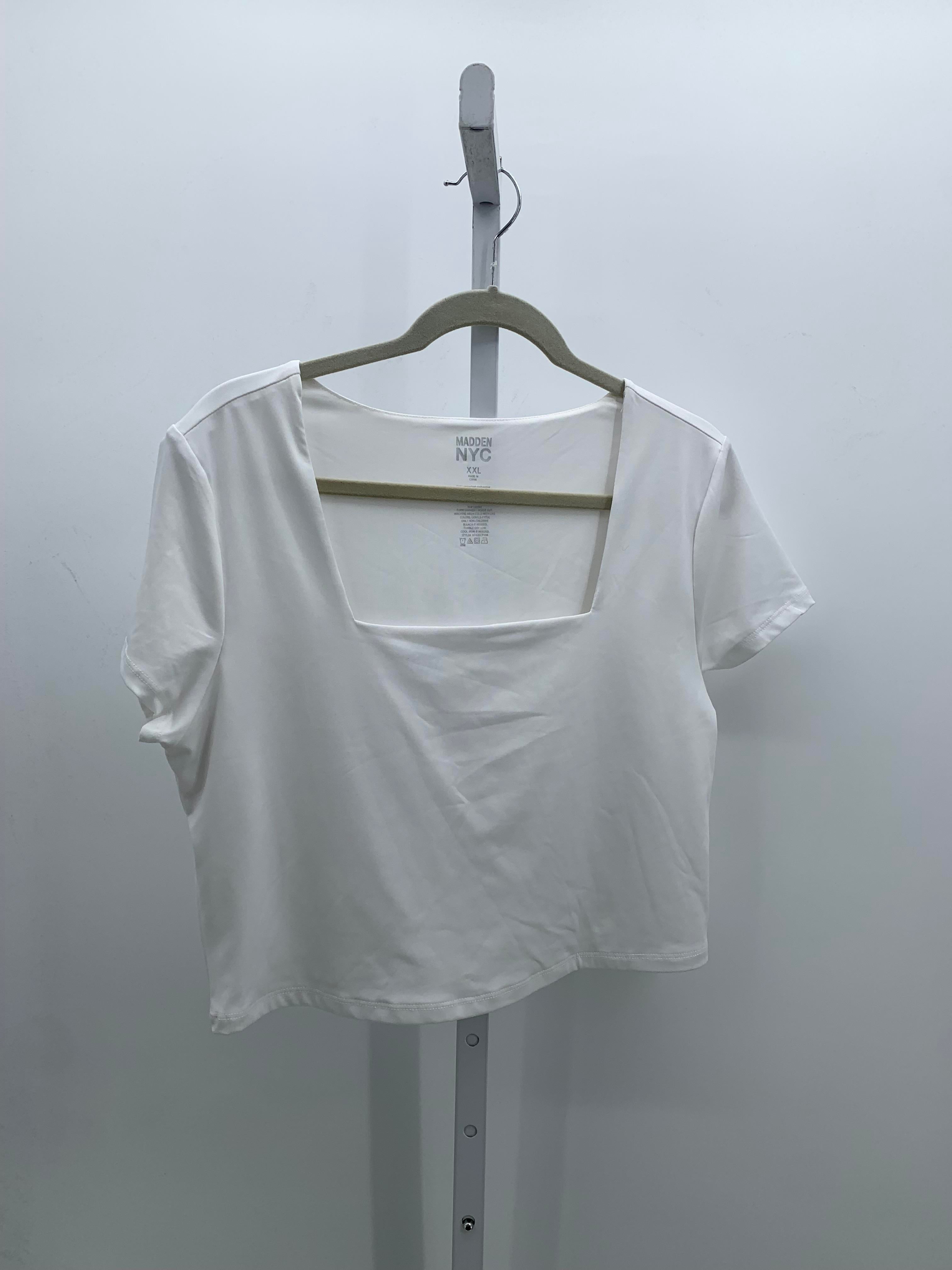 Size XXL Juniors Short Sleeve Shirt