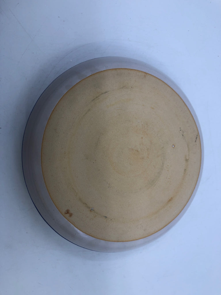 SMALL BLUE FLORAL POTTERY CHIP AND DIP SERVER.