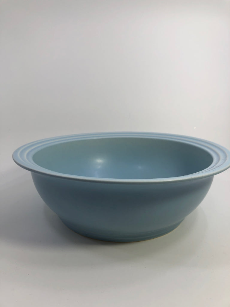 LT BLUE PFALTZGRAFF SERVING BOWL.