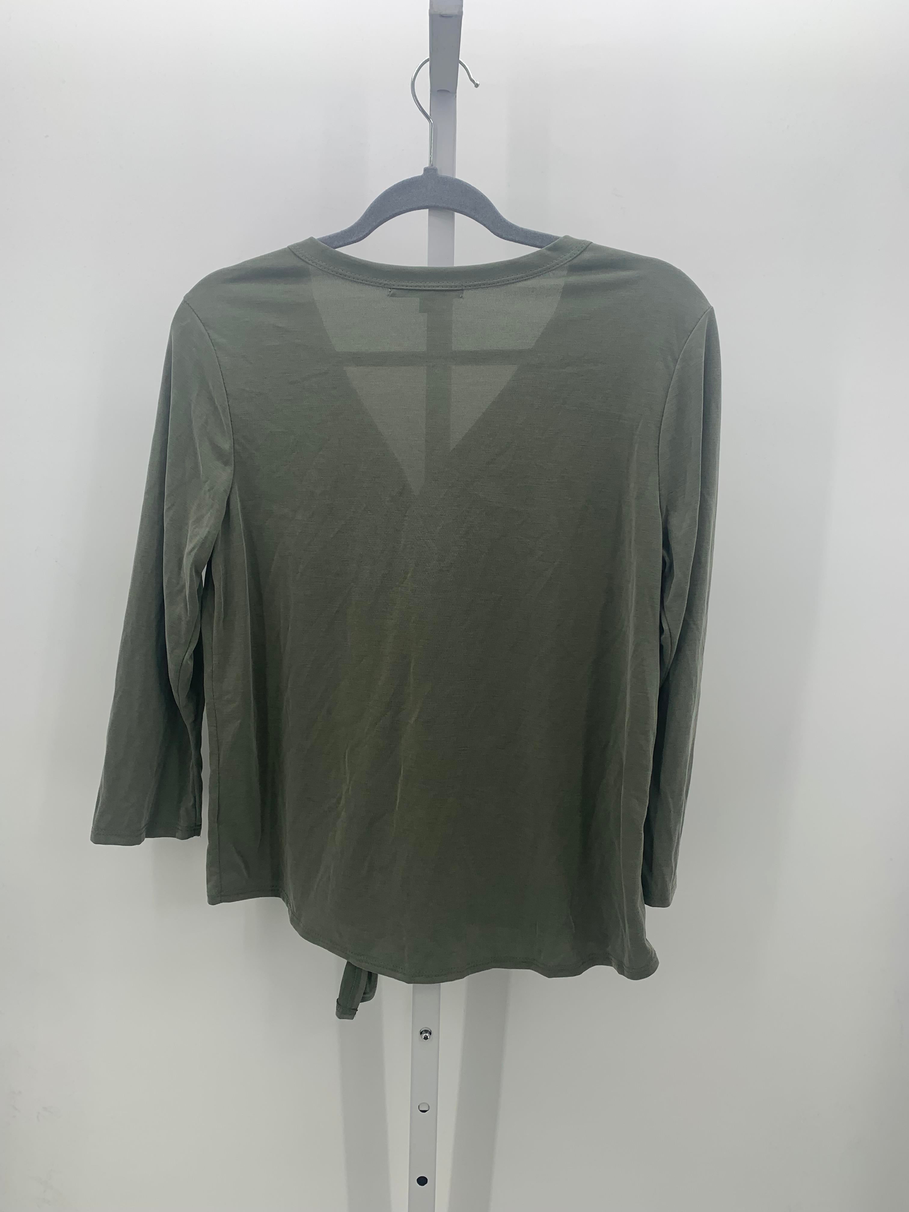 Green Envelope Size Medium Misses 3/4 Sleeve Shirt