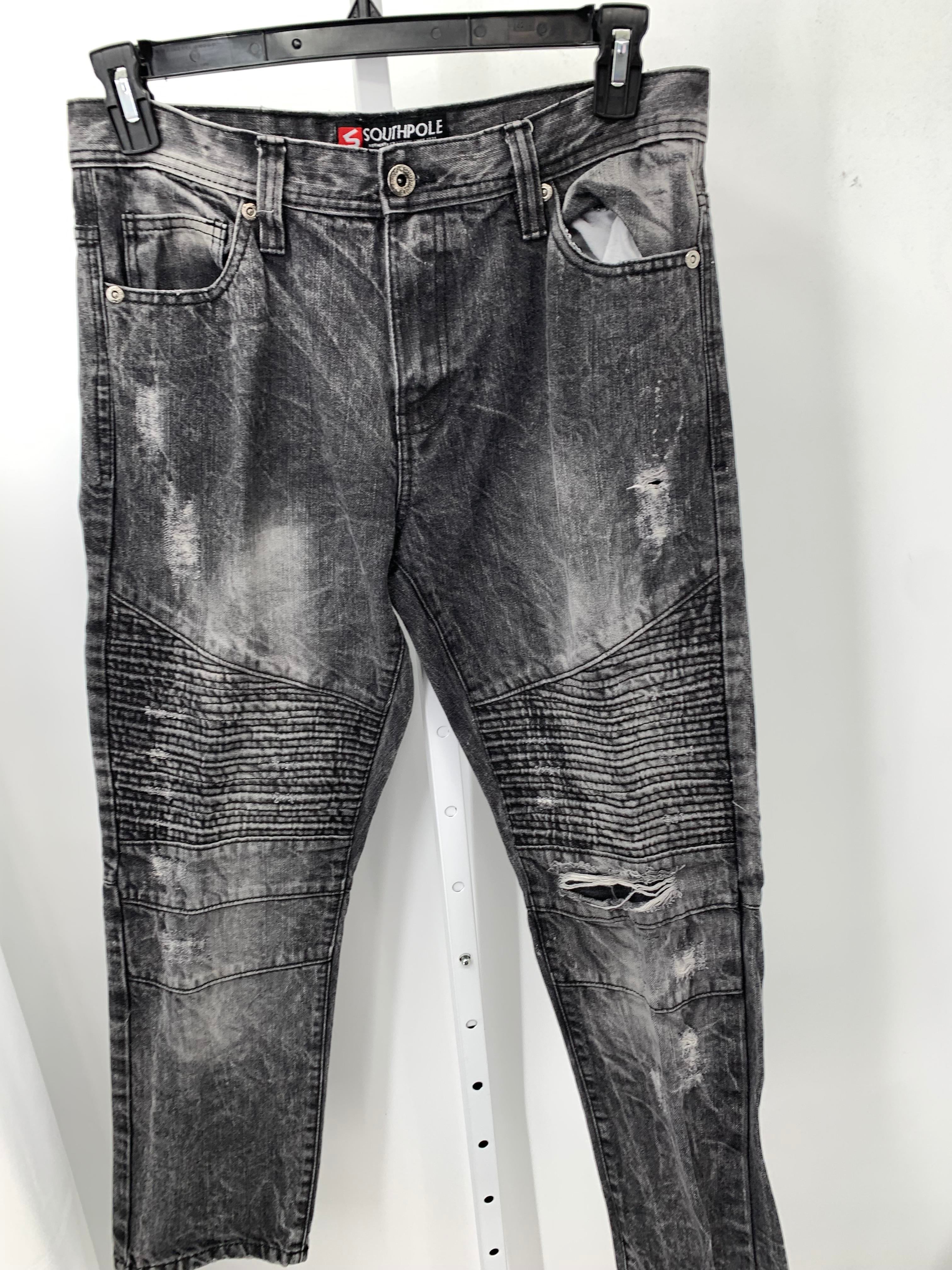 DISTRESSED DENIM