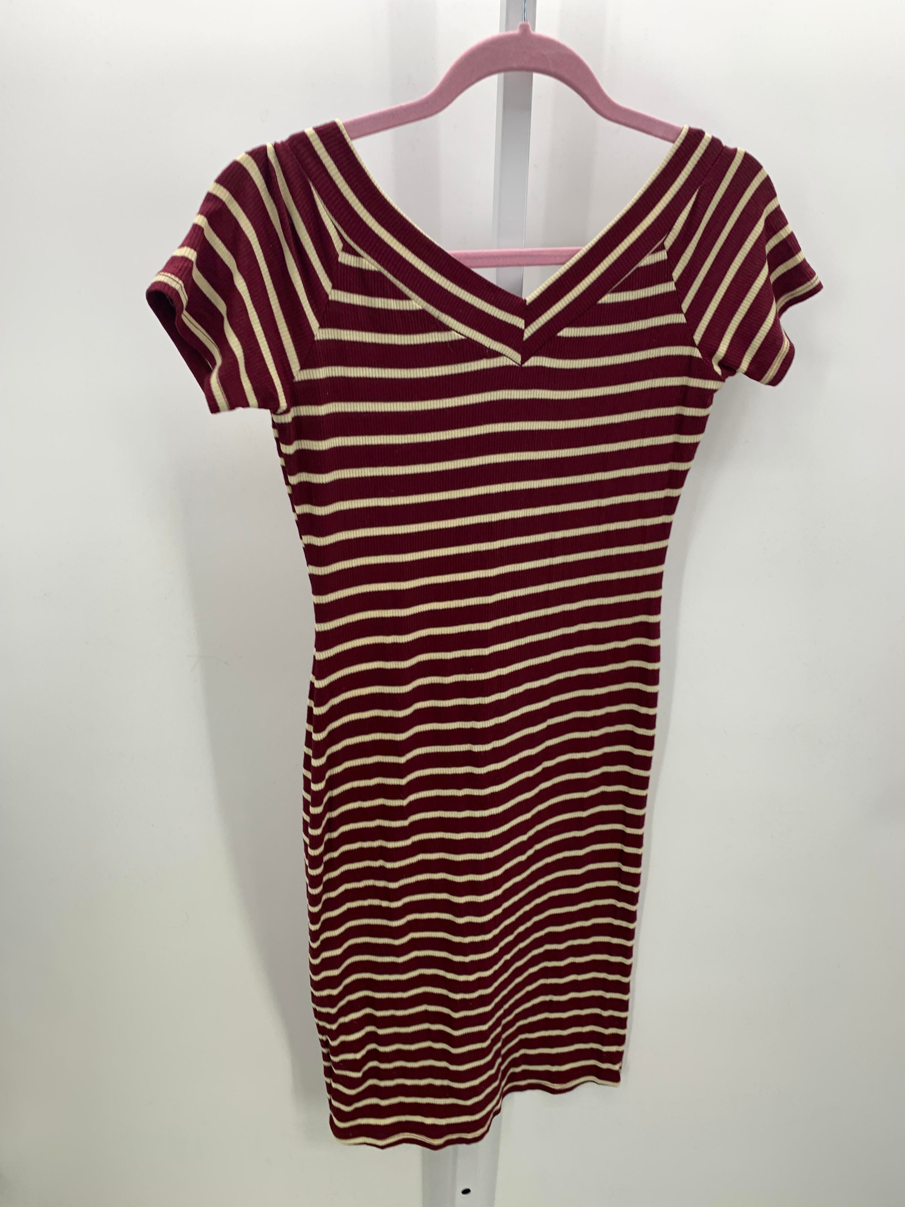 Charlotte Russe Size Small Juniors Short Sleeve Dress
