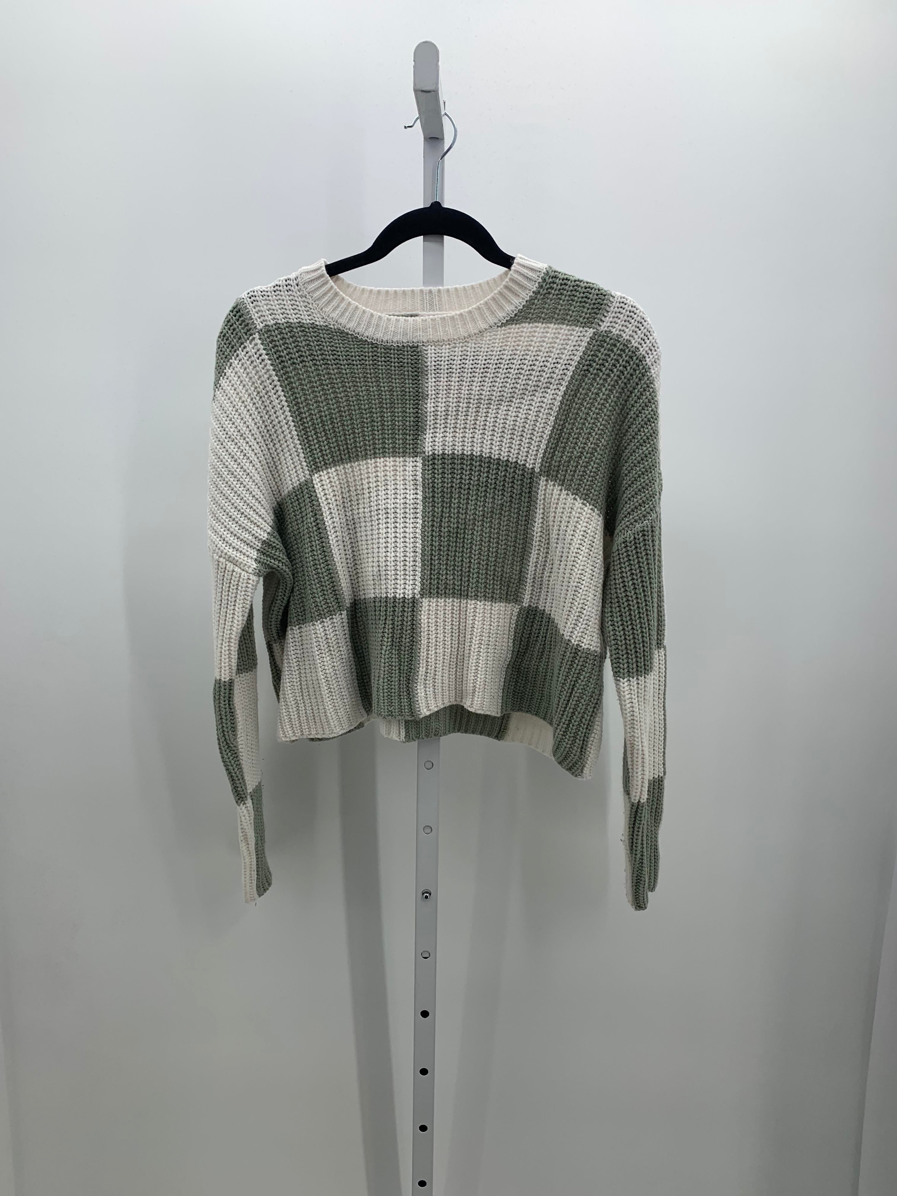 moon & madison Size Small Juniors Long Sleeve Sweater