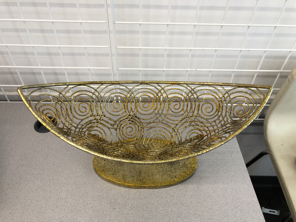 GOLD SWIRL PEDESTAL BOAT.