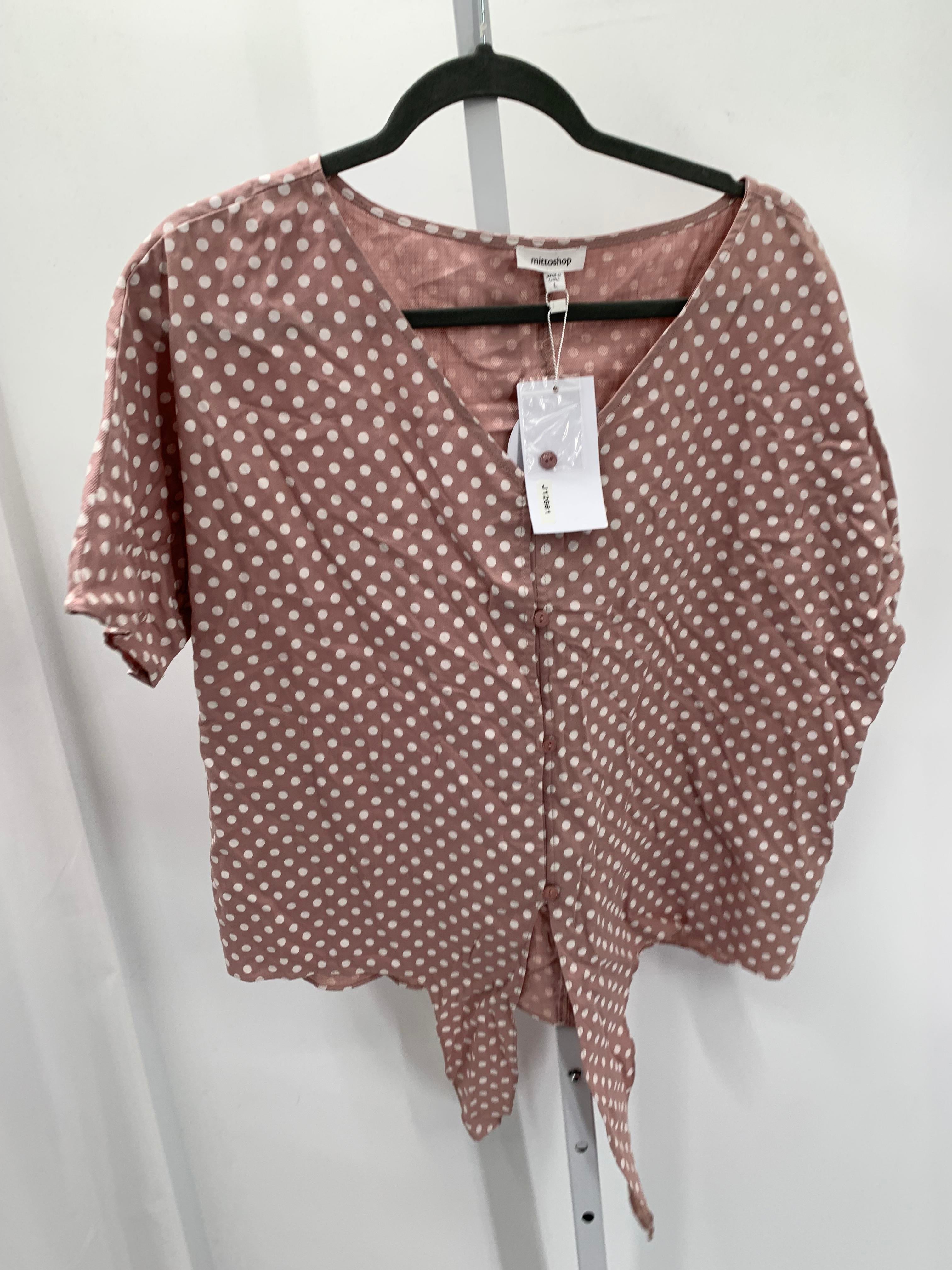 Size Large Misses Short Sleeve Shirt