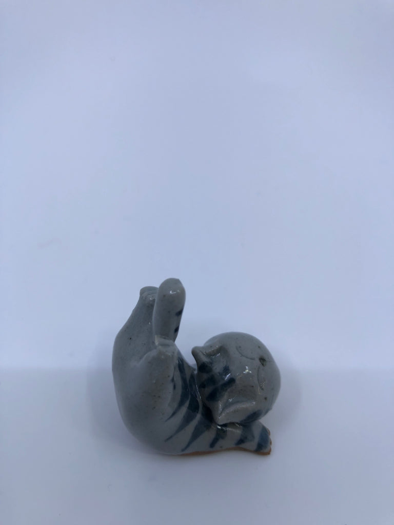 MINI POTTERY CAT FIGURINE.
