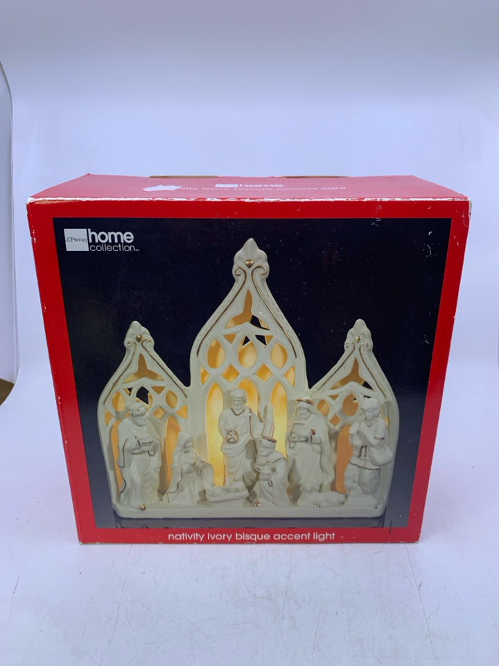 NATIVITY IVORY BISQUE ACCENT LIGHT- IN BOX