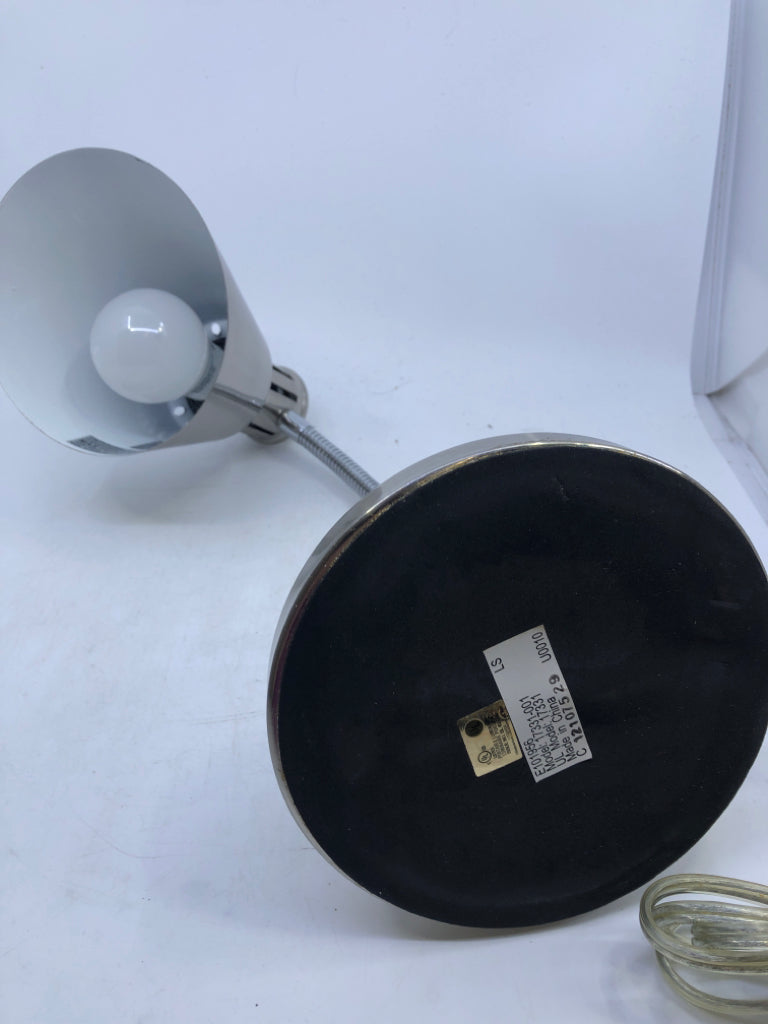 SILVER ADJUSTABLE DESK LAMP.