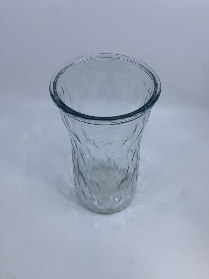 WAVY RIBBED TALL GLASS VASE.