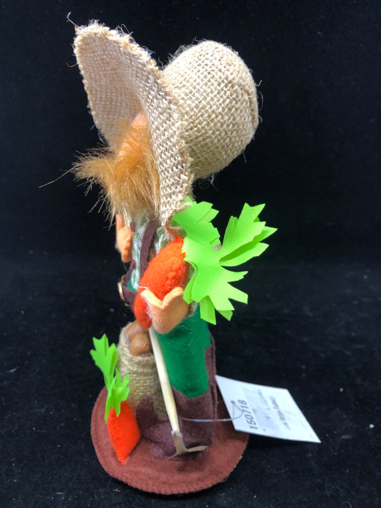 ANNALEE IRISH FARMER.