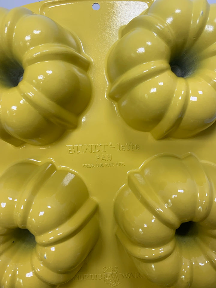 BUNDTLETTE CAST ALUMINUM MINI BUNDT 6 CAVITY PAN.