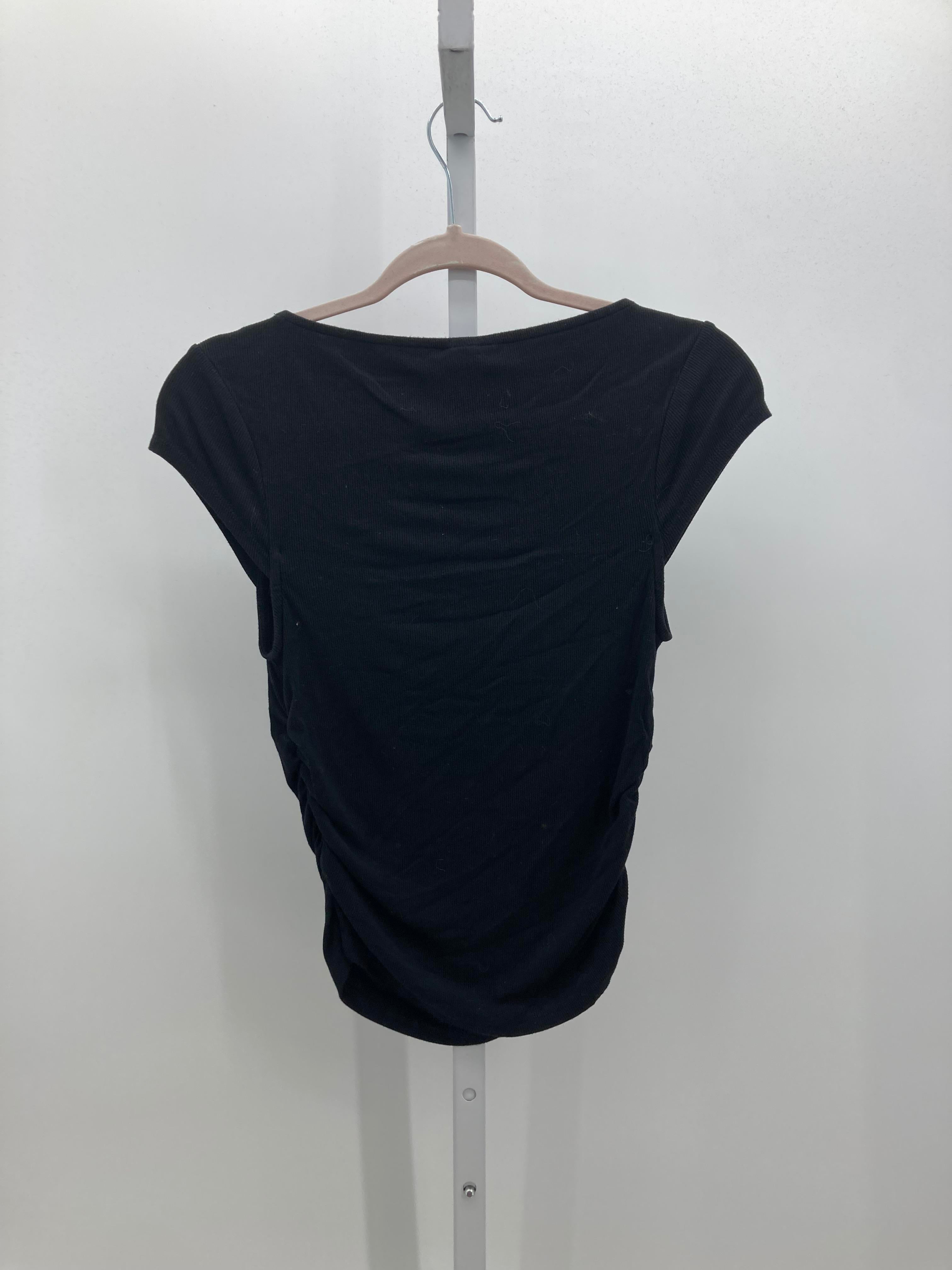 Wild Fable Size Medium Juniors Short Sleeve Shirt