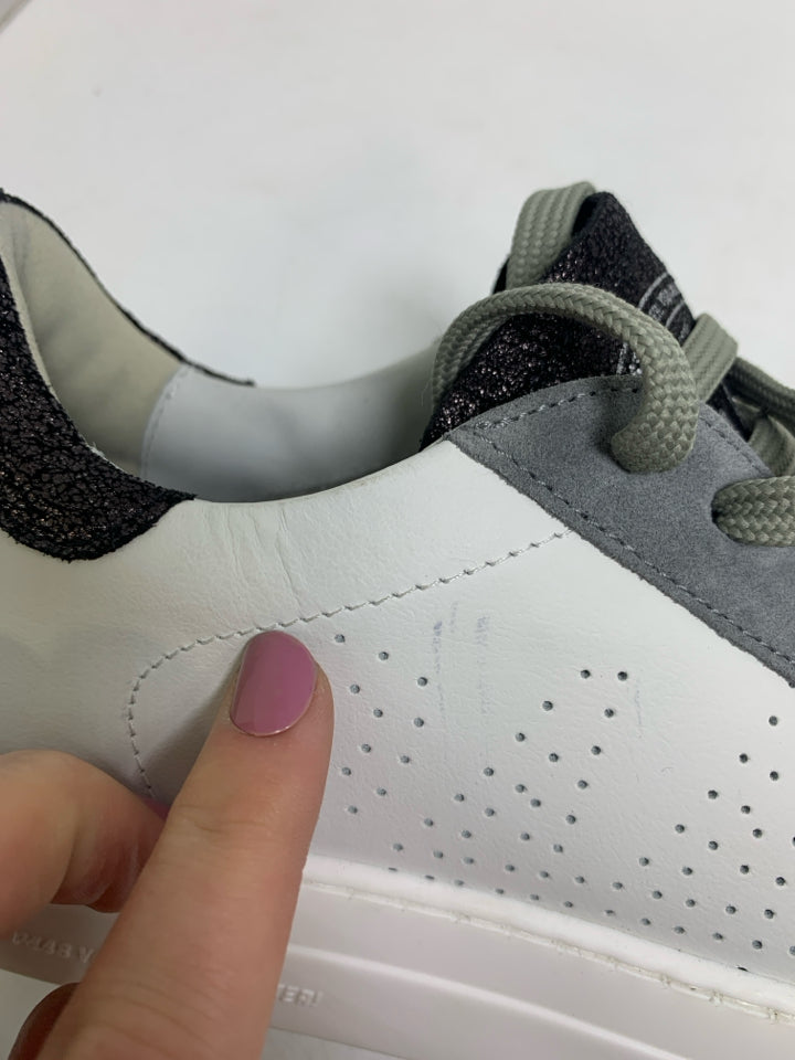 L Shoe Size 8 - 8.5 Ladies Athletic