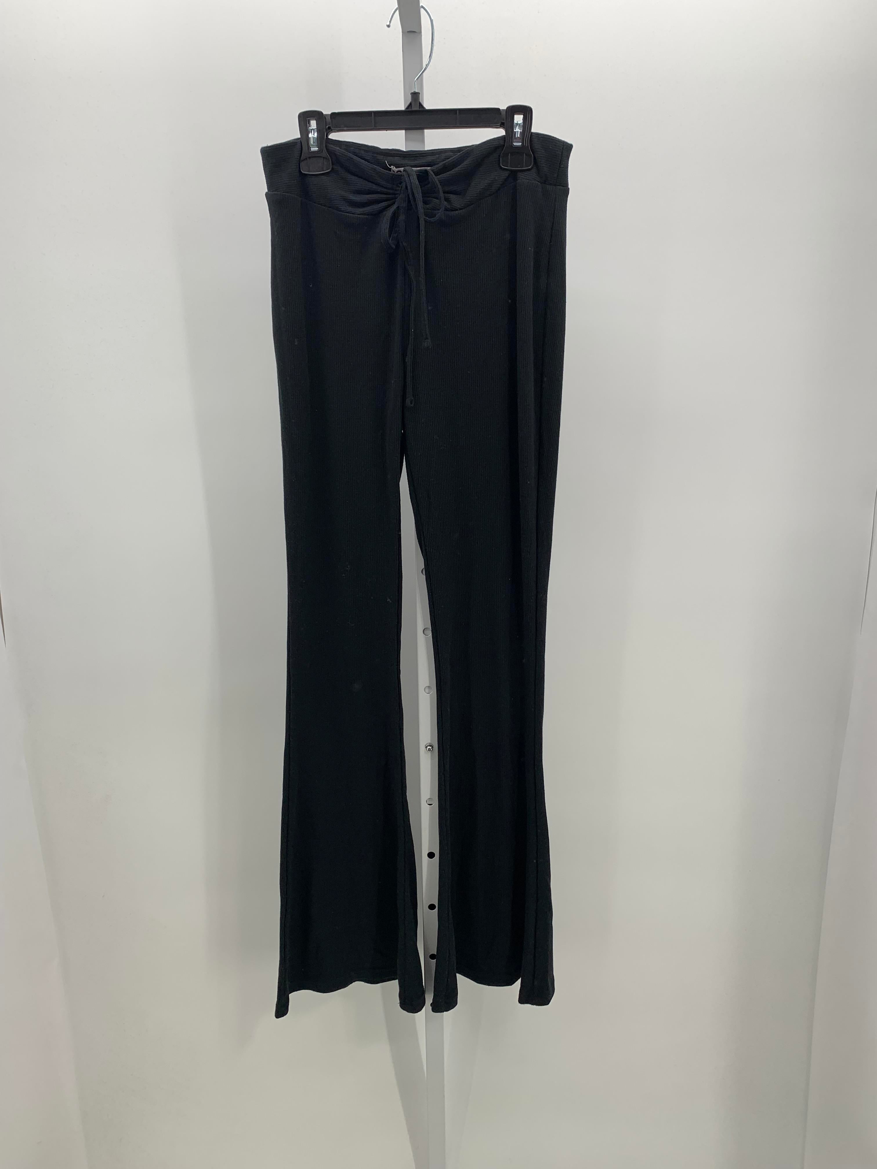 SO Size Small Juniors Pants