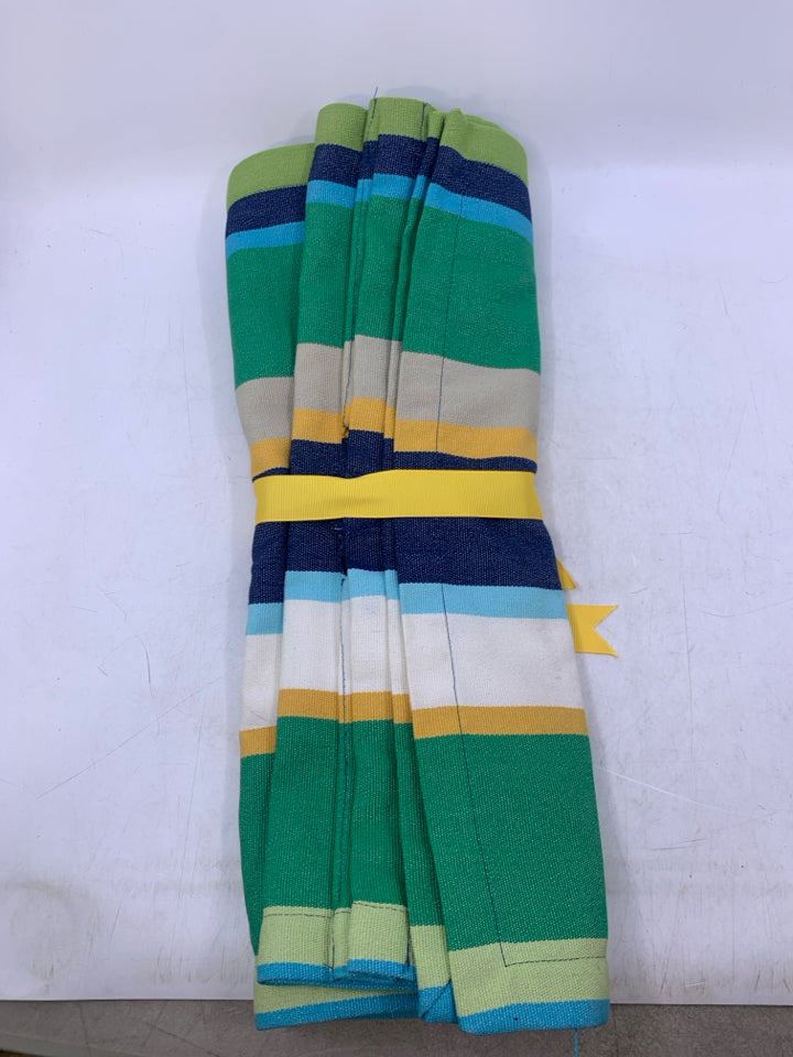 NEW STRIPED INDOOR/OUTDOOR TABLE RUNNER W/ UMBRELLA HOLE.