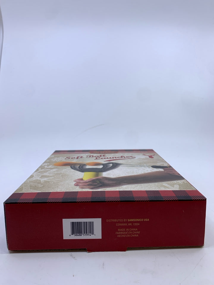 NIB SOFT BALL LAUNCHER THE ORIGINAL FUN WORKSHOP.