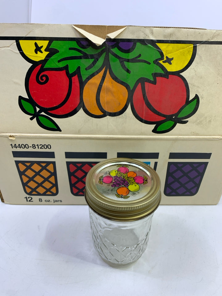 NIB 12 JELLY JARS WITH LID.