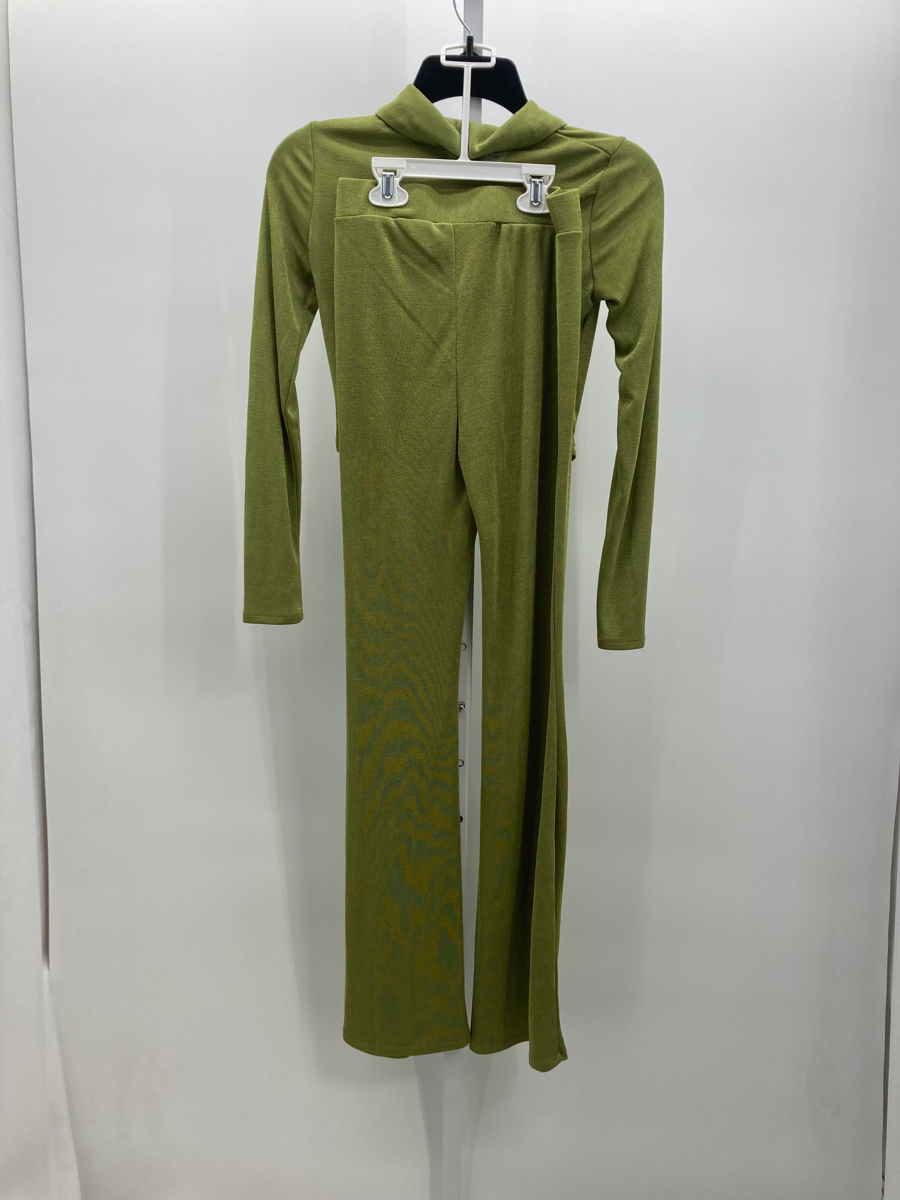 Size X Small Juniors 2pc. Outfit