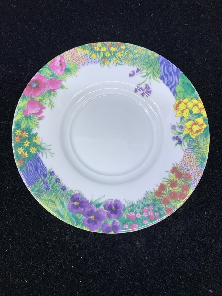 SECRET GARDEN TEACUP AND SAUCER.