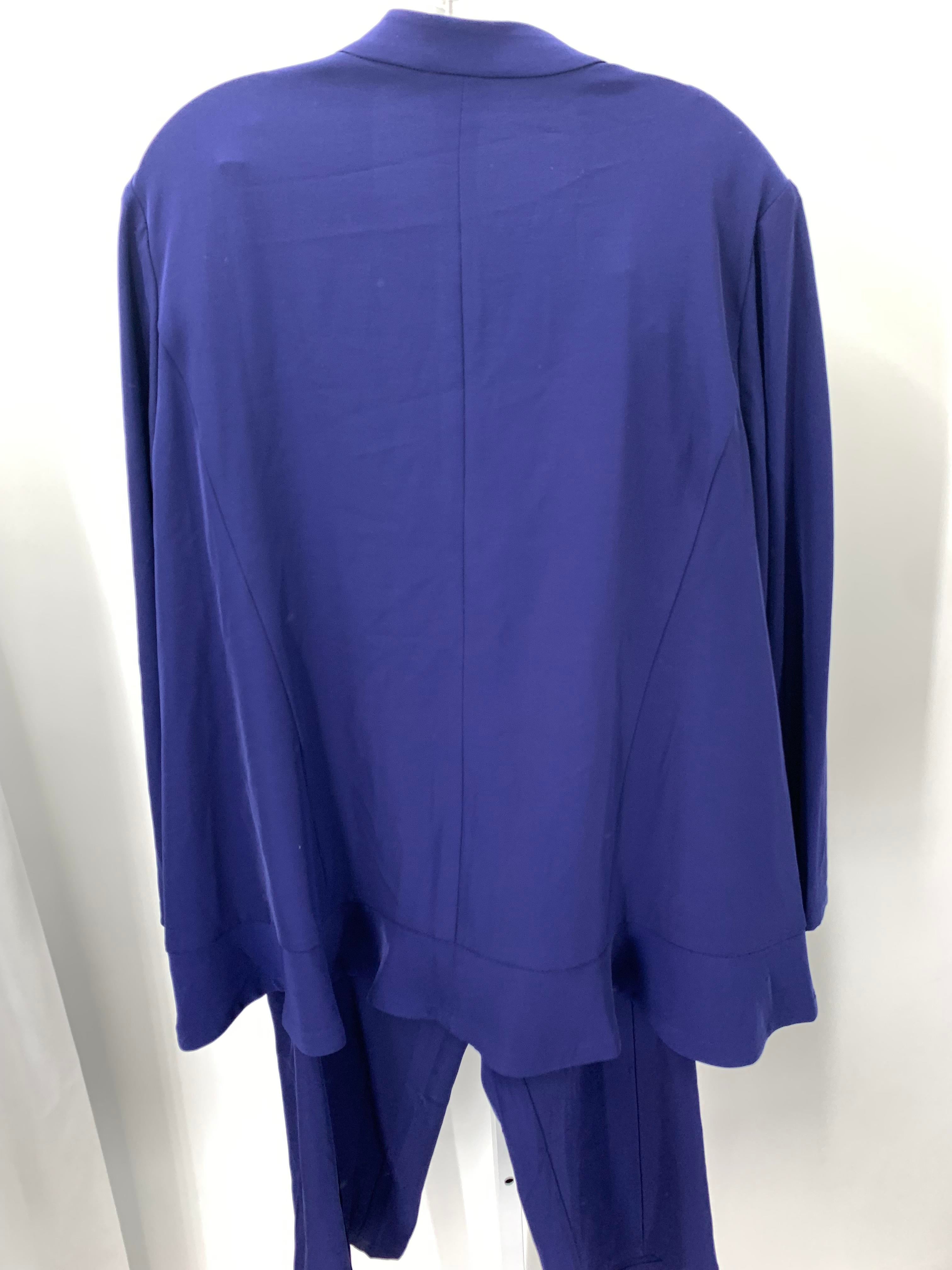 LOGO Size 1X Womens 2 Piece