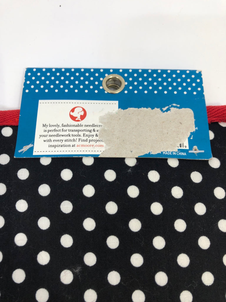 NWT NEEDLECRAFT ZIPPER BAG STITCH STUDIO.