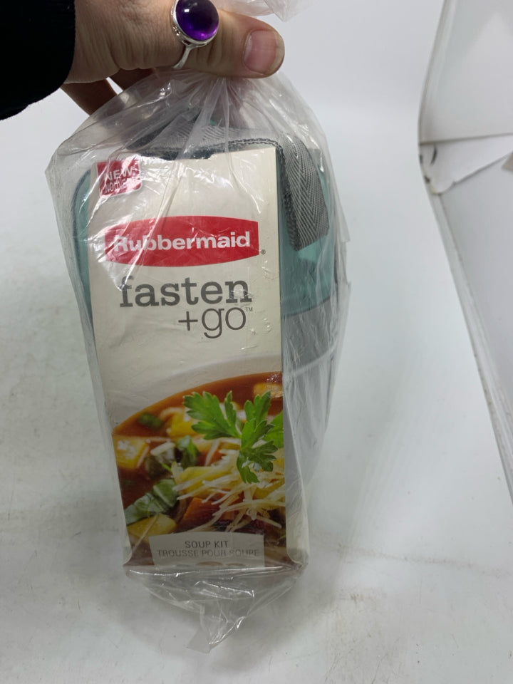 NIP TRAVEL SOUP KIT.