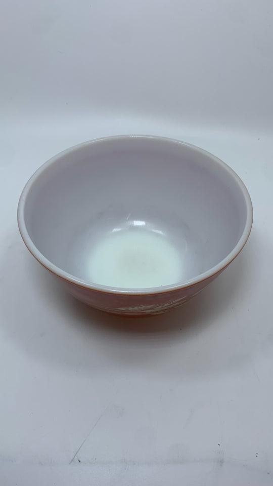 VTG PYREX ORANGE/RED MIXING BOWL.