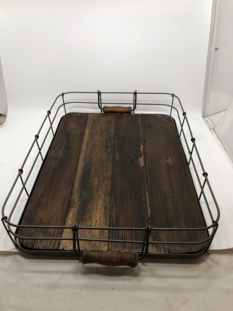 RUSTIC WOOD & METAL TRAY.