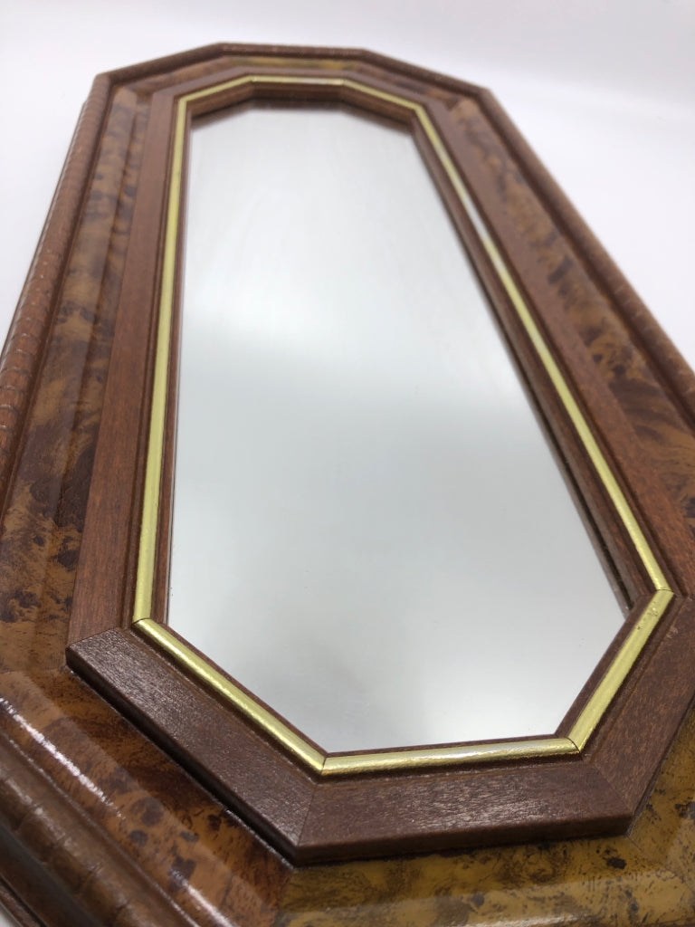 SM WOODEN FRAMED MIRROR.
