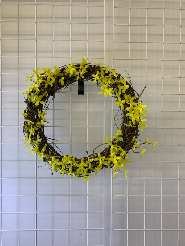 YELLOW FLORAL WREATH.