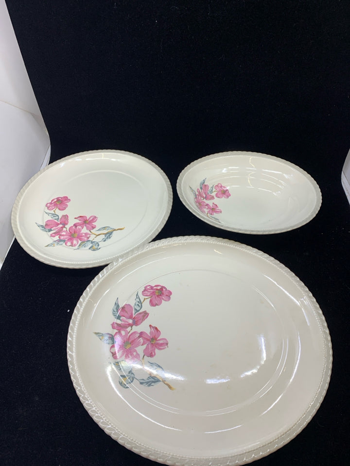 3PC CREAM W/PINK FLOWERS SERVING SET.