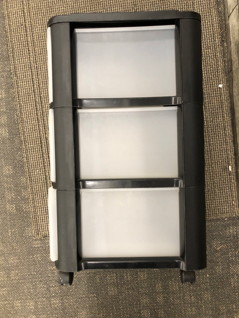 3-DRAWER STERI-LIGHT ORGANIZER.