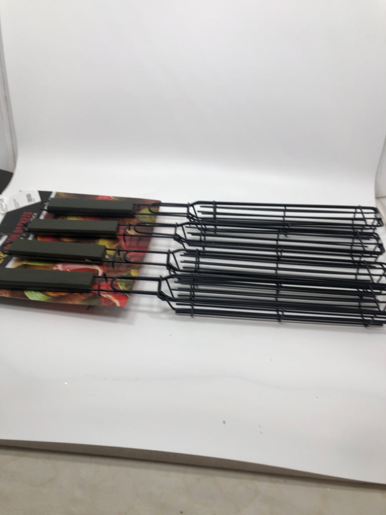 NWT BBQ KABOB BASKETS.