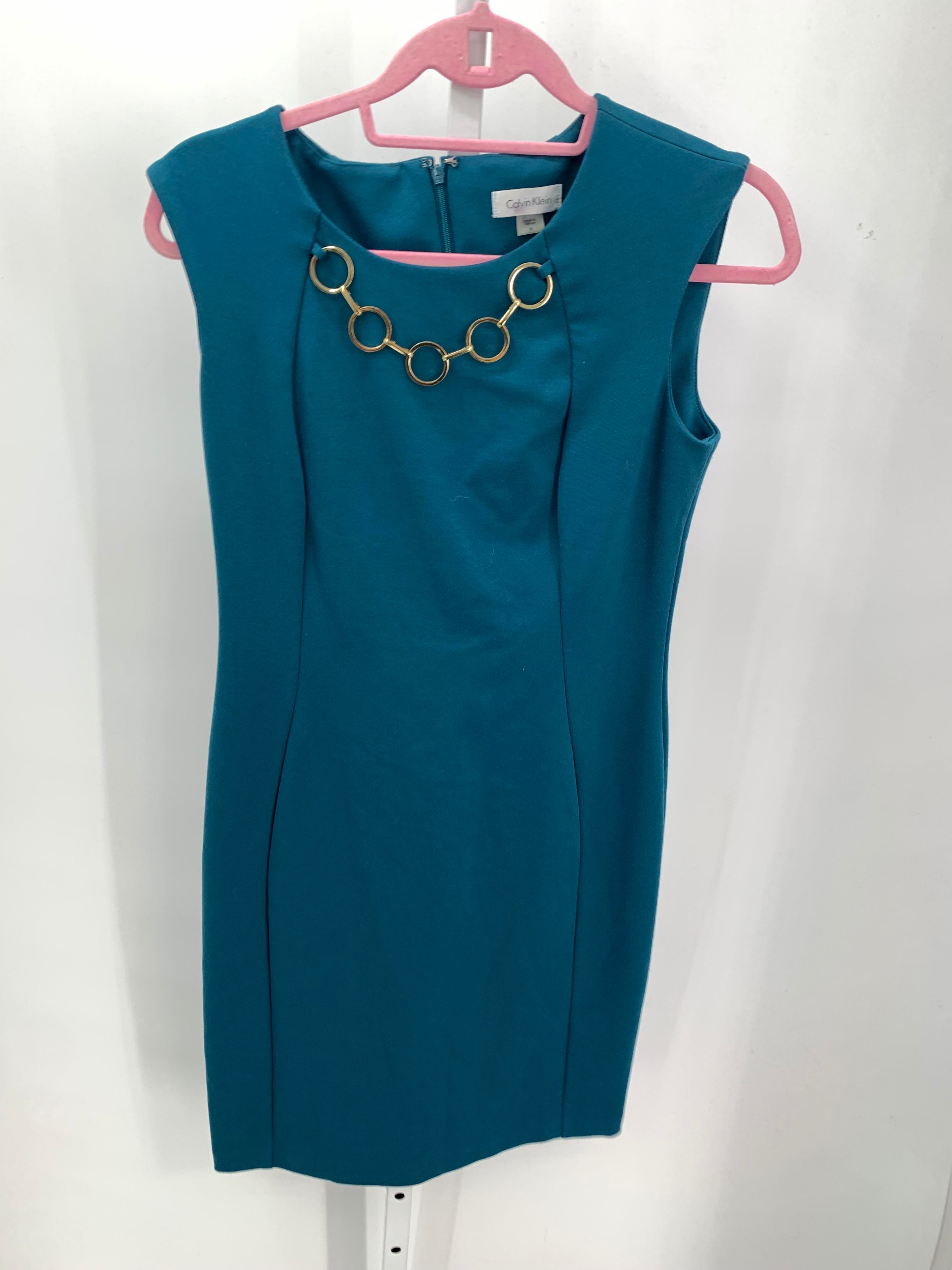 Calvin Klein Size 8 Misses Sleeveless Dress