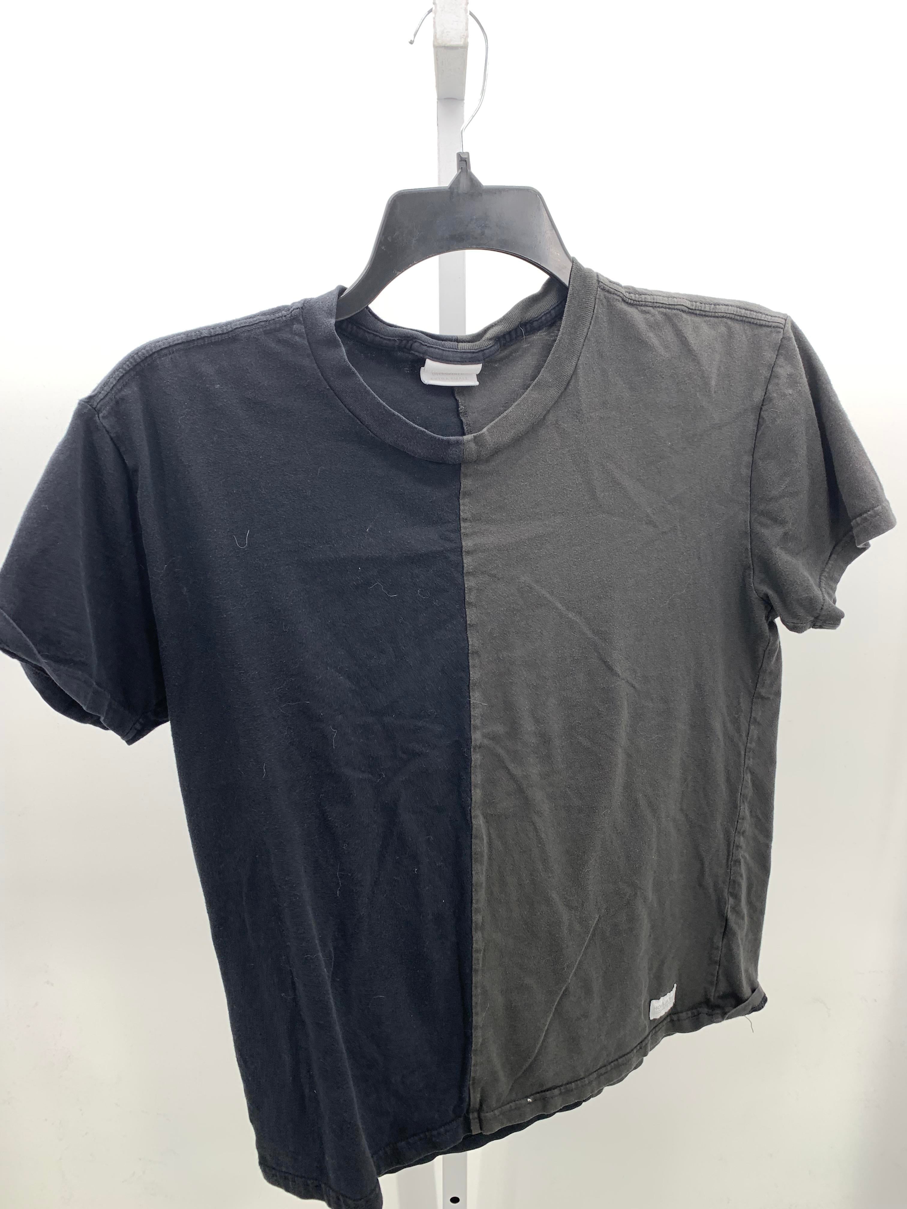 Hollister Size X Small Juniors Short Sleeve Shirt