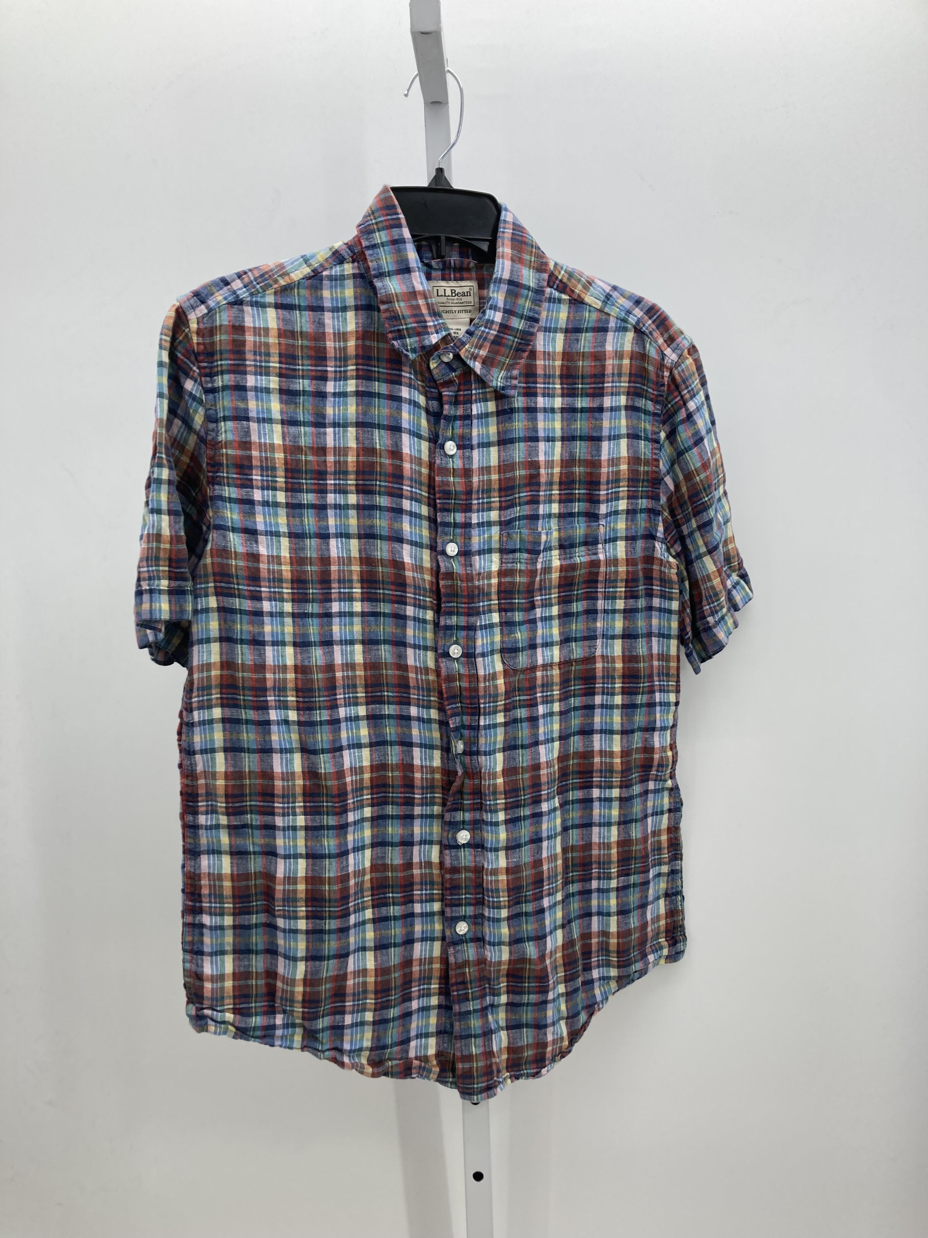 PLAID SLIGHTLY FITTED