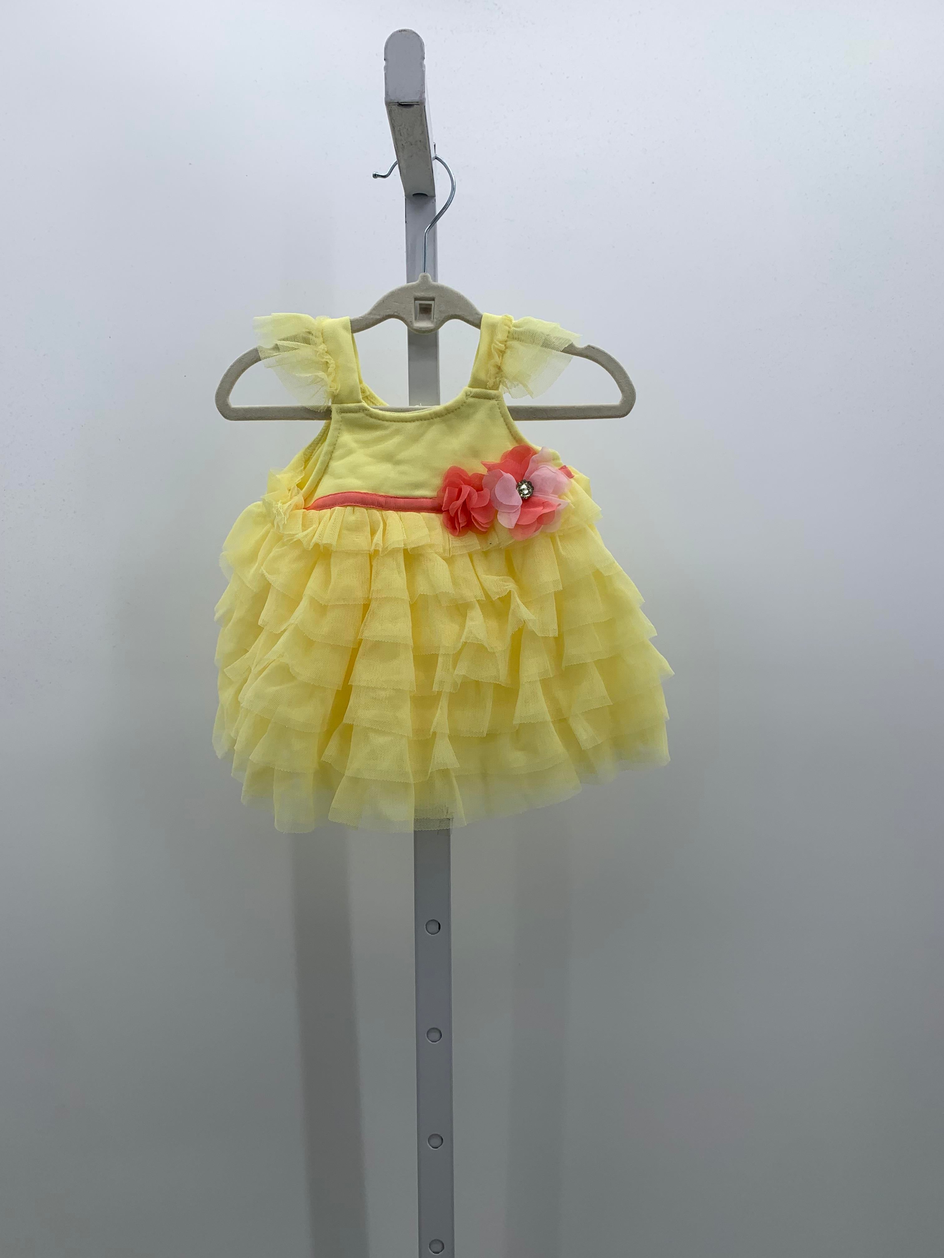 Nannette Size 0-3 months Girls Sleeveless Dress