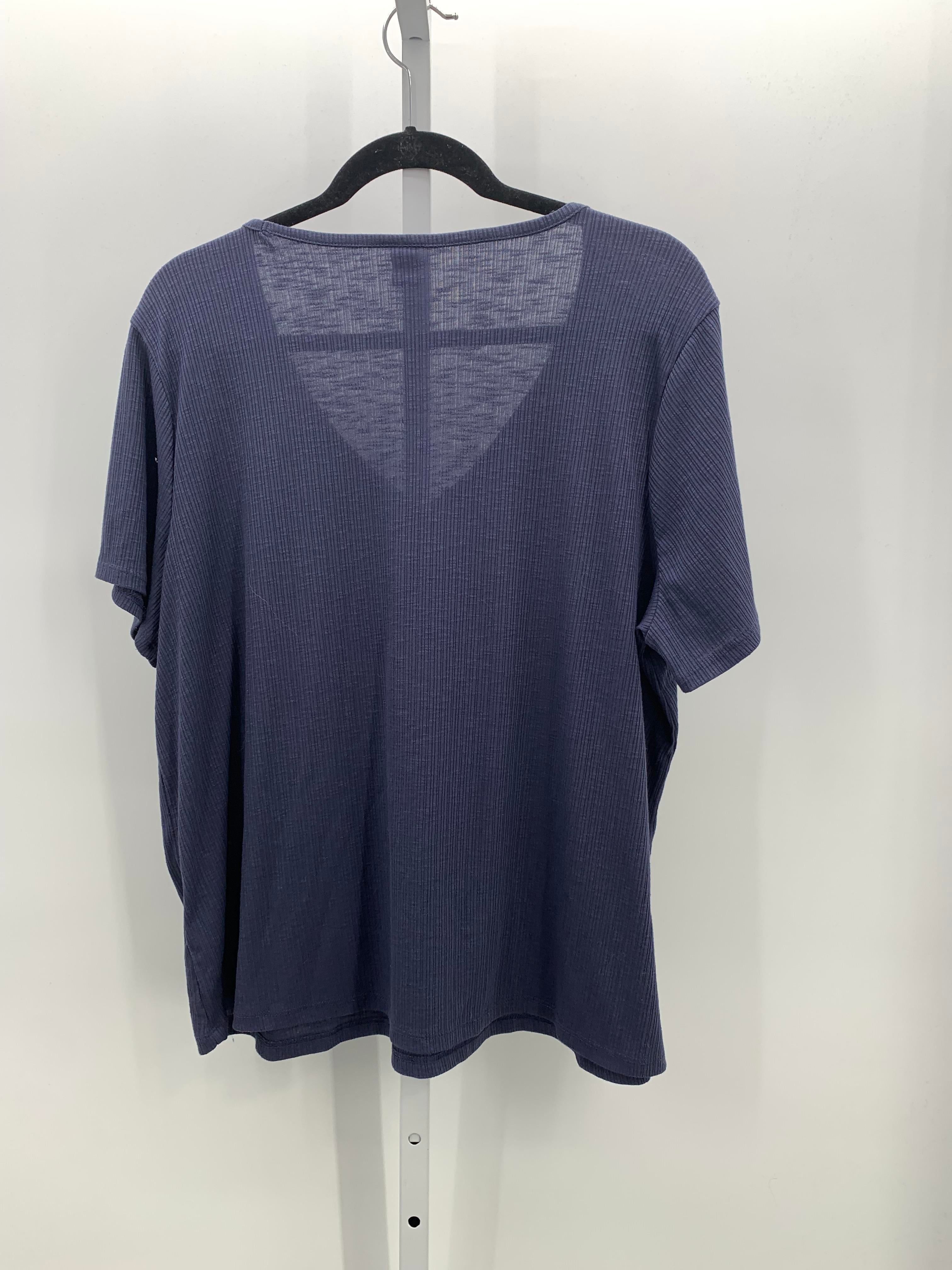 Old Navy Size Extra Large Misses Short Sleeve Shirt