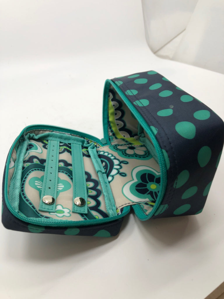 POLKA DOT SMALL TRAVEL JEWELRY CASE THIRTY-ONE.