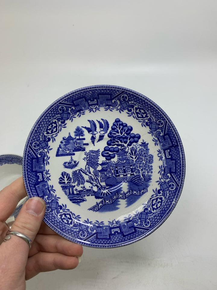 ASIAN STYLE PATTERN.