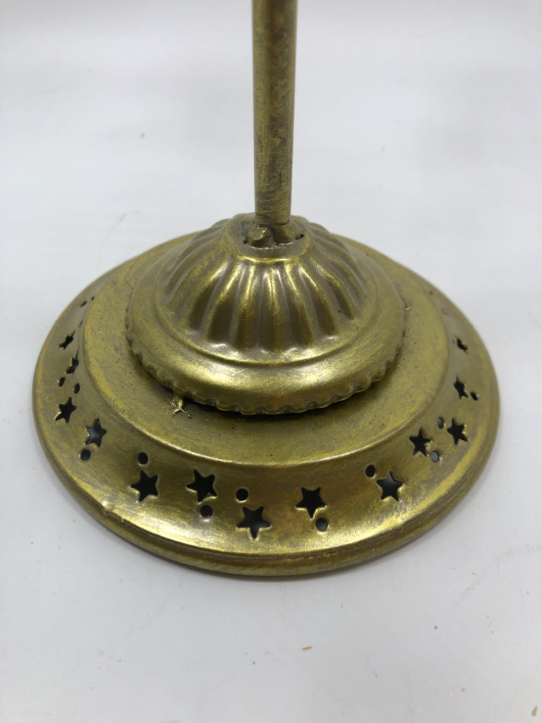 GOLD CHRISTMAS TREE ORNAMENT HANGER.