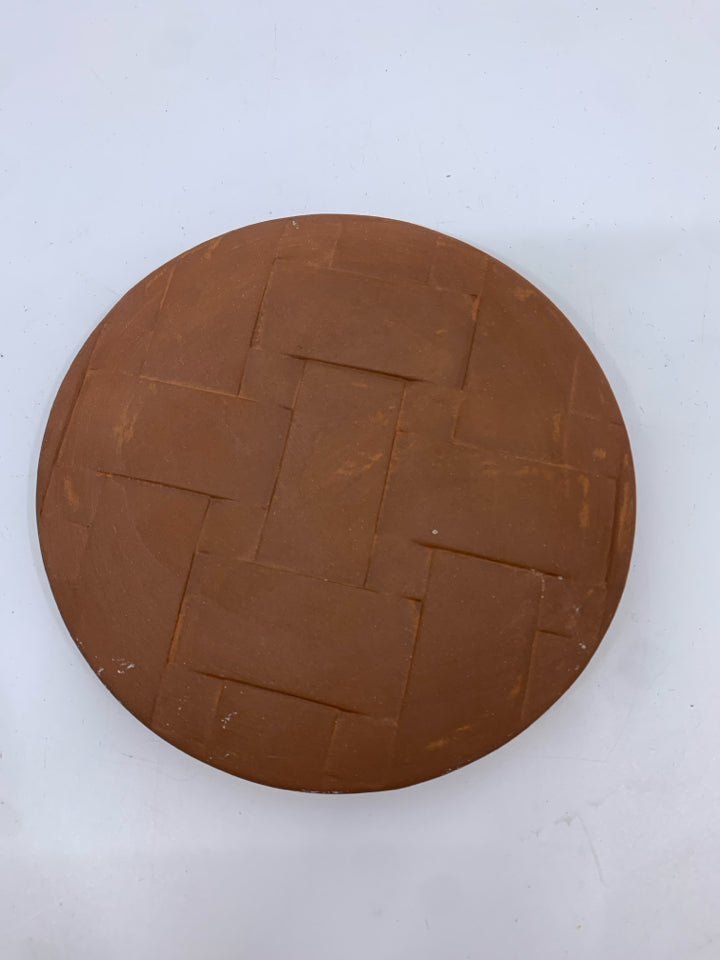 BUTTON BASKET BRICK CERAMIC WARMING STONE.