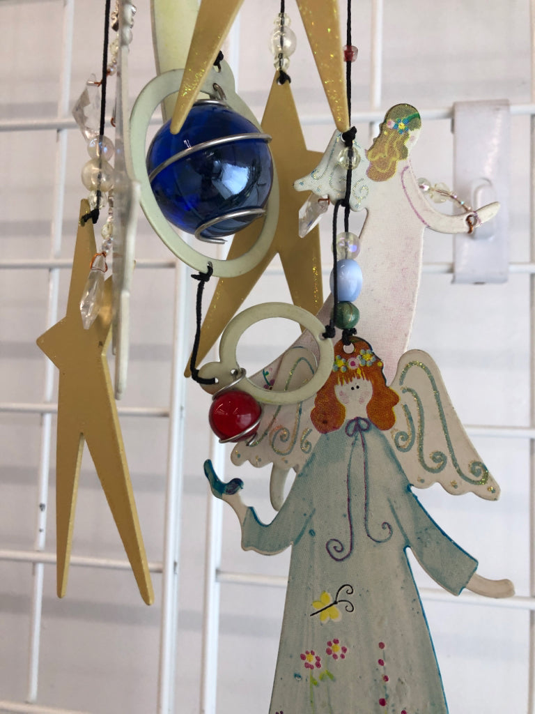 ANGELS W/GLASS BEADS WIND CHIME.