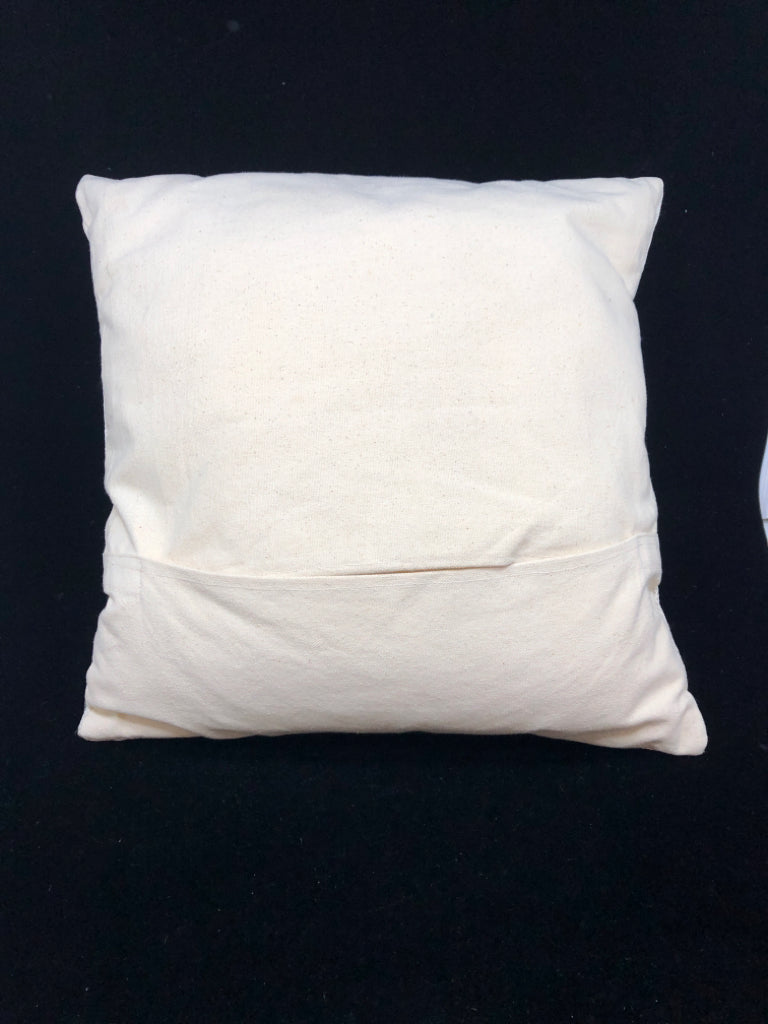 LOOP STITCHED PASTEL PINK FLORAL PILLOW.