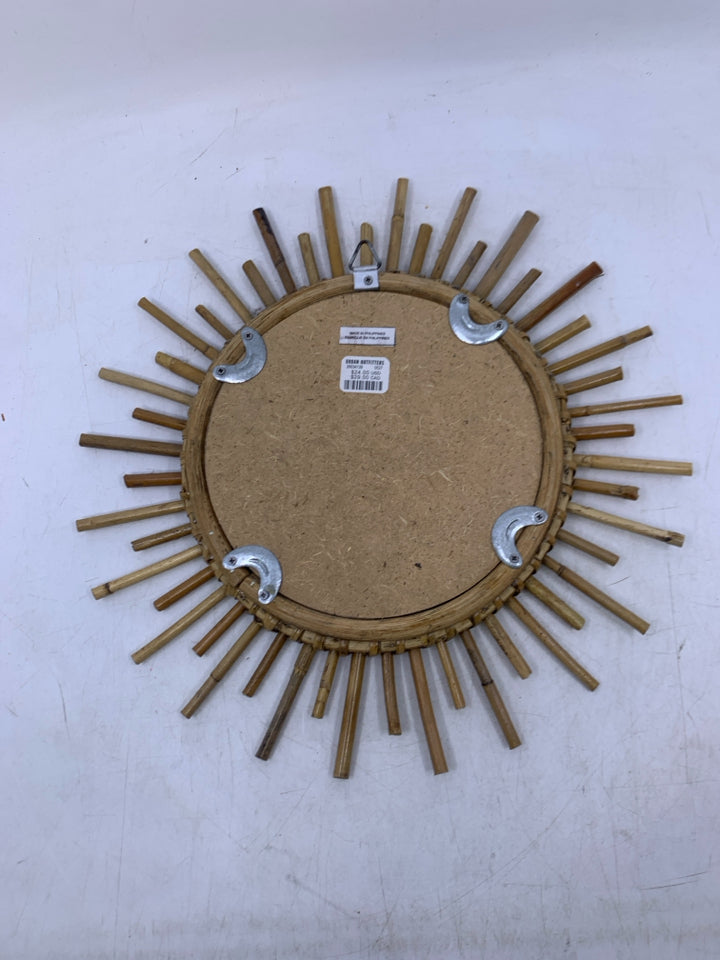 BAMBOO STARBURST MIRROR.