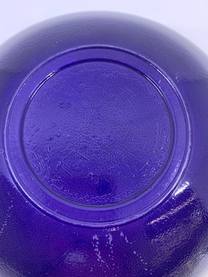 BLUE SMOKEY CENTERPIECE BOWL.