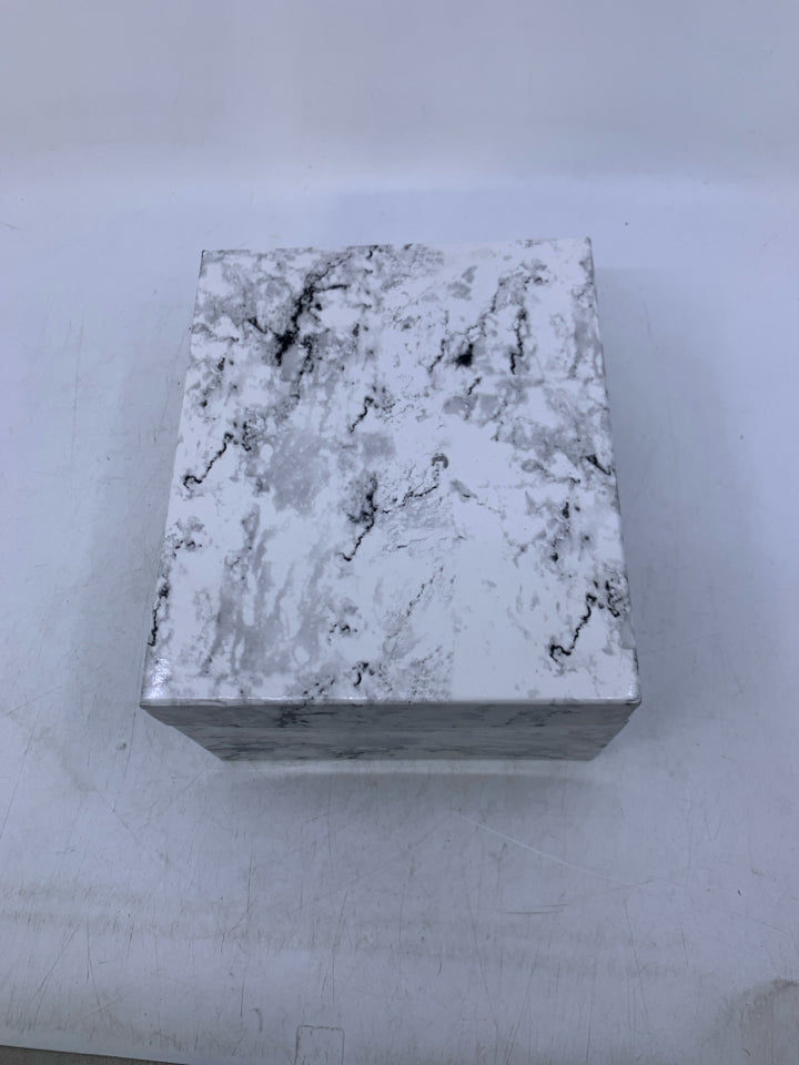 NIB PINK MARBLE LOOK CERAMIC THANK YOU FOR MUG.