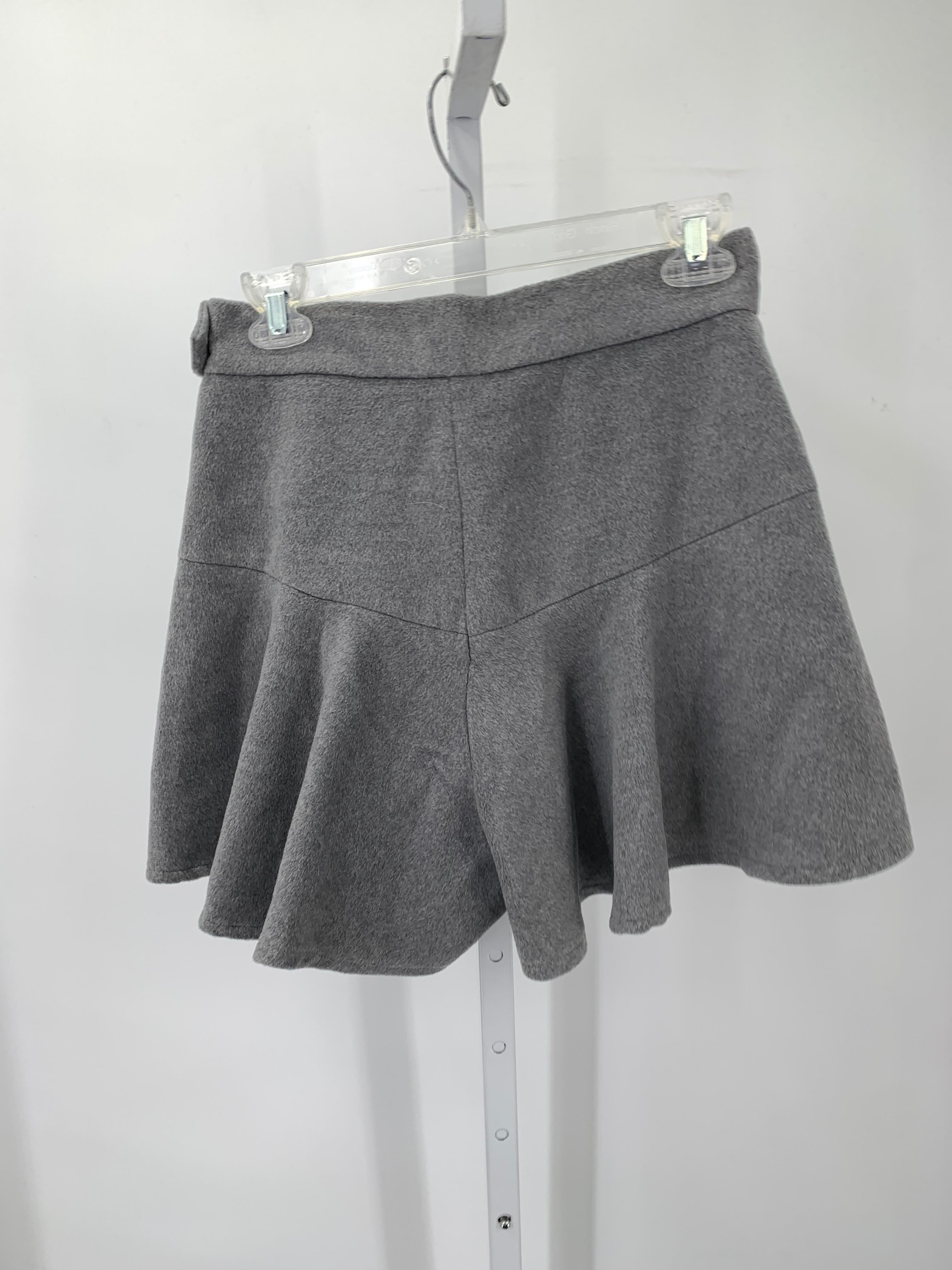 Size Medium Juniors Shorts