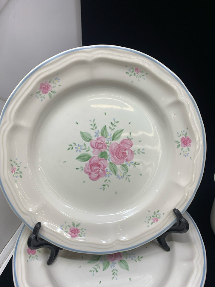 16PC WHITE & PINK FLORAL DISH SET W/BLUE RIM.